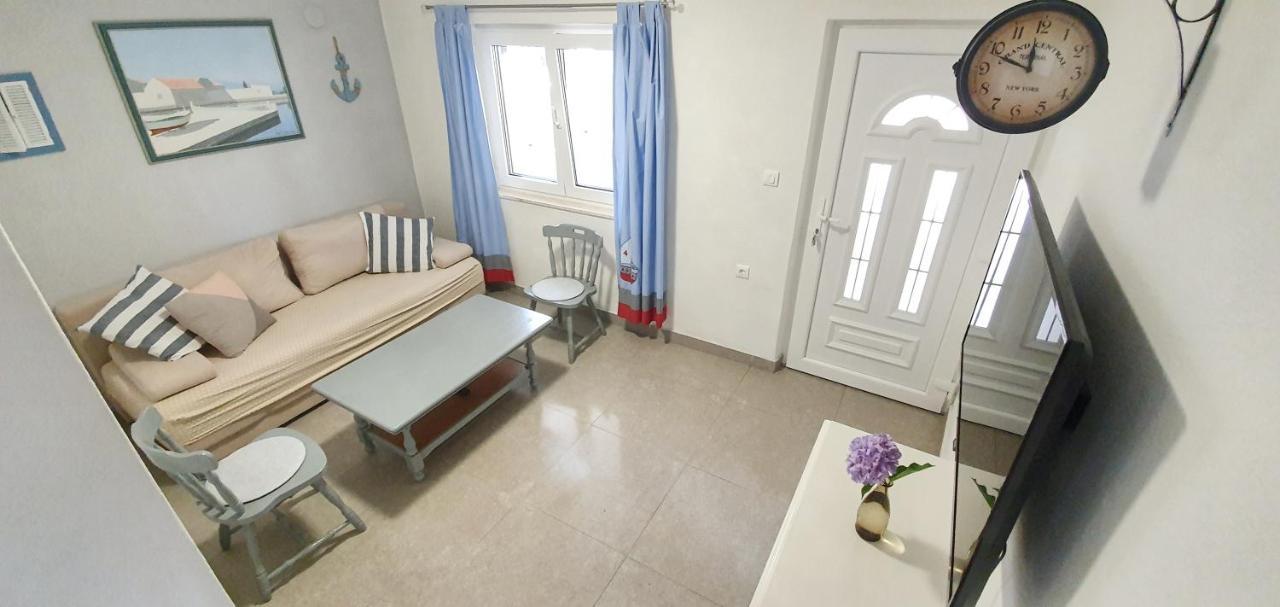Apartmani Maja Kanica Rogoznica  Ngoại thất bức ảnh