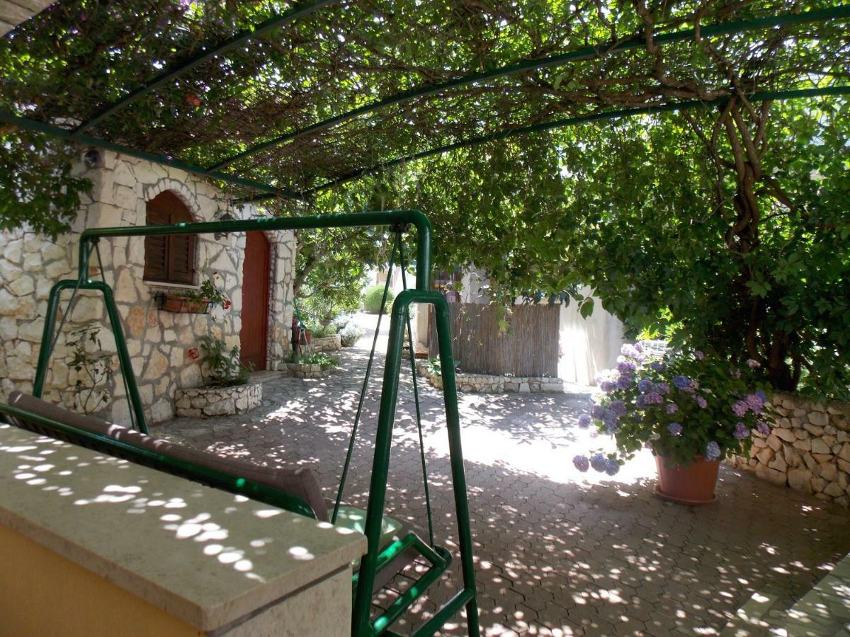 Apartmani Maja Kanica Rogoznica  Ngoại thất bức ảnh