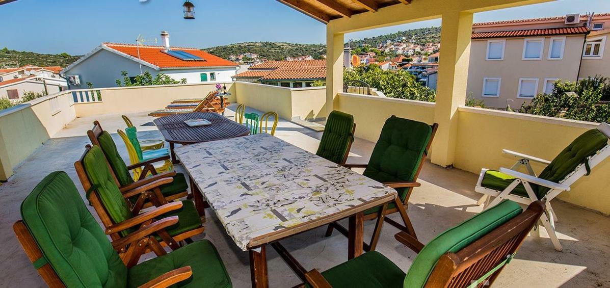 Apartmani Maja Kanica Rogoznica  Ngoại thất bức ảnh